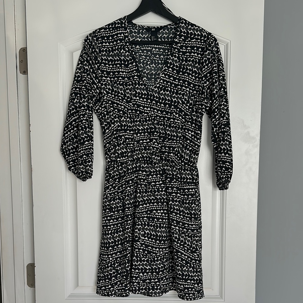 Black and White Patterned Women's Dress